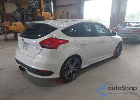 2018 Ford Focus St from USA, damaged, VIN 1FADP3L90JL247145